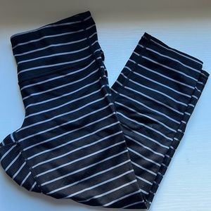 Athleta crop leggings